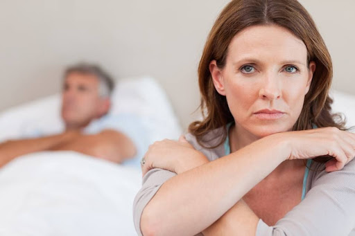 Vì sao phụ nữ tiền mãn kinh có nguy cơ mất ngủ?
